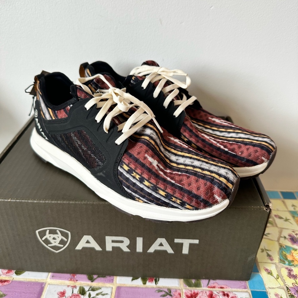 NEW Ariat Womens Southwestern Tribal Multicolor Athletic Shoes 9.5